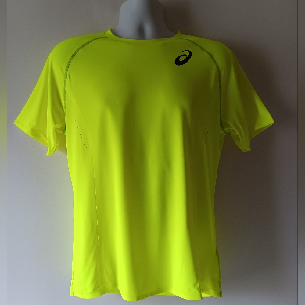Asics men's flourescent yellow short-sleeve activewear t-shirt size L